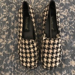 NWOT Vintage Black and White Houndstooth Slip On Loafers.